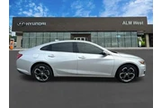 $11520 : Chevrolet Malibu 2020 LT 4dr thumbnail