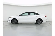$20998 : Kia Forte 2023 LXS 4dr Sedan thumbnail