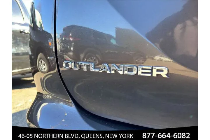 $14995 : Mitsubishi Outlander 2022 AW image 9