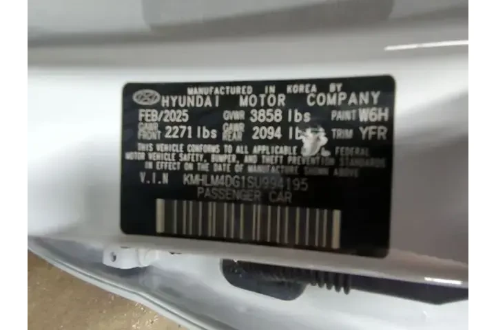 $20700 : Hyundai ELANTRA 2025 SEL Spo image 1