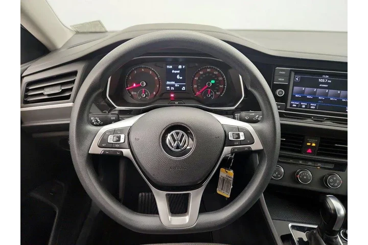 $17998 : Volkswagen Jetta 2019 S 4dr image 10