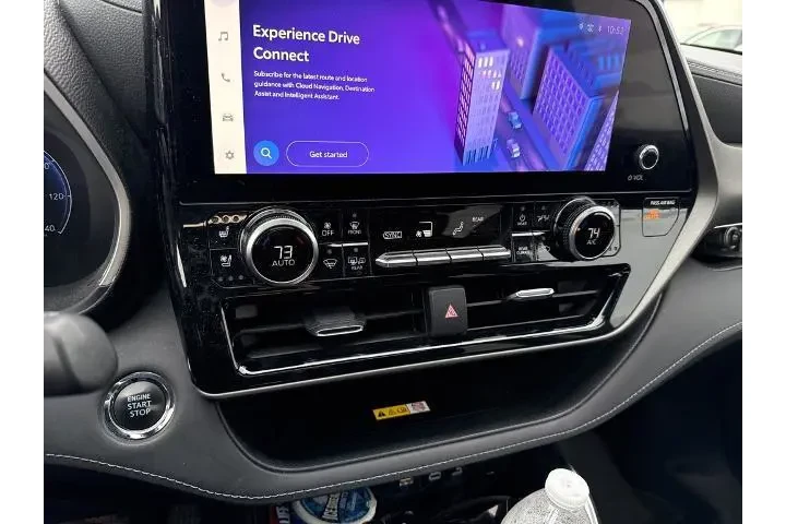 $39459 : Toyota Highlander 2023 AWD L image 10