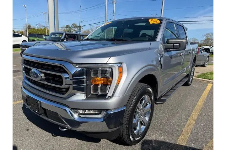 $37700 : Ford F-150 2021 4x4 XL 4dr S image 5