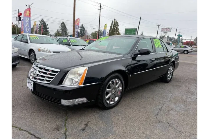 $6995 : 2009 DTS Luxury 6-Passenger image 5
