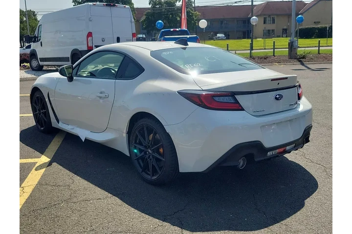 $32488 : Subaru BRZ 2025 tS 2dr Coupe image 3
