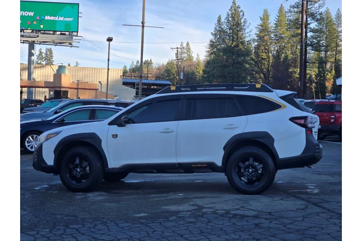 $30493 : Subaru Outback 2023 AWD Wild image 6