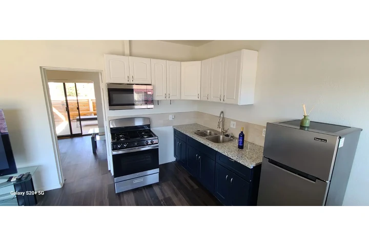 $1400 : Apartmento Desert Hot Springs image 10