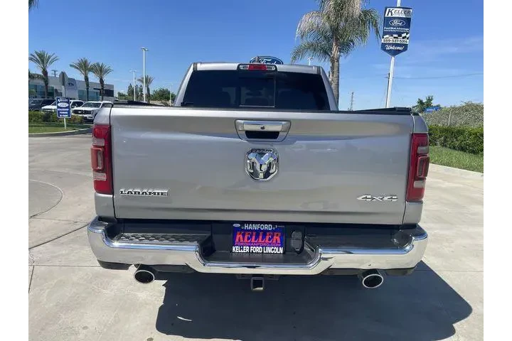 $35555 : Ram 1500 2020 4x4 Laramie 4d image 7