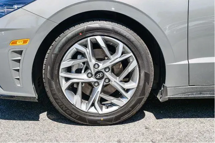 $21000 : Hyundai SONATA 2023 SEL 4dr image 10