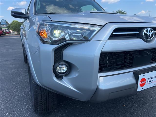 $49899 : PRE-OWNED 2024 TOYOTA 4RUNNER image 9