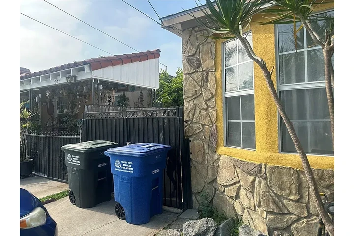 $3500 : Single Family Residence image 1