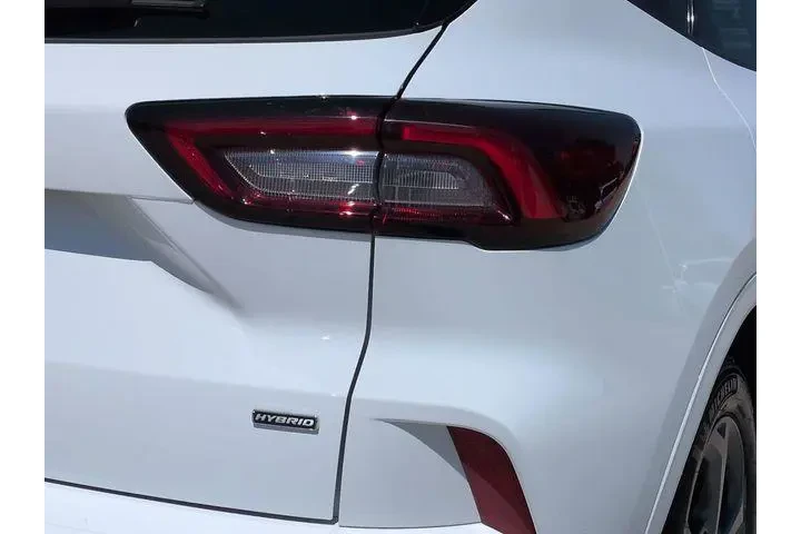 $25000 : Ford Escape Hybrid 2023 ST-L image 8