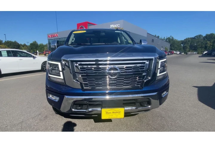 $39642 : Nissan Titan 2020 4x4 SV 4dr image 5