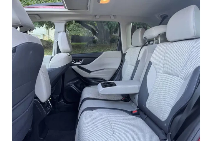 $14999 : 2021 Forester Premium image 8