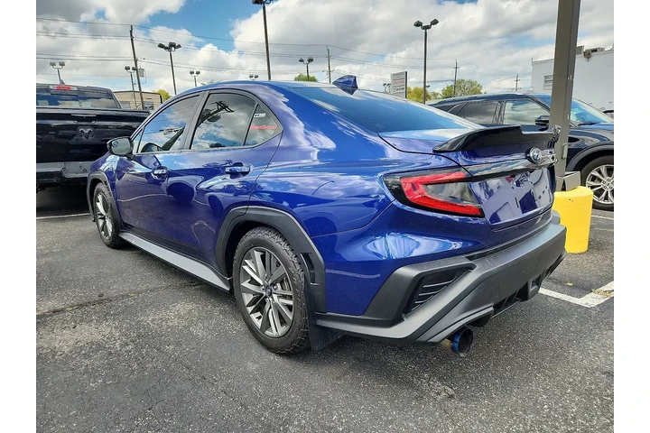 $24785 : Subaru WRX 2022 AWD Base 4dr image 4