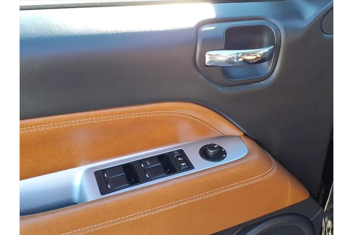 $7900 : Jeep Compass 2016 4x4 High A image 4