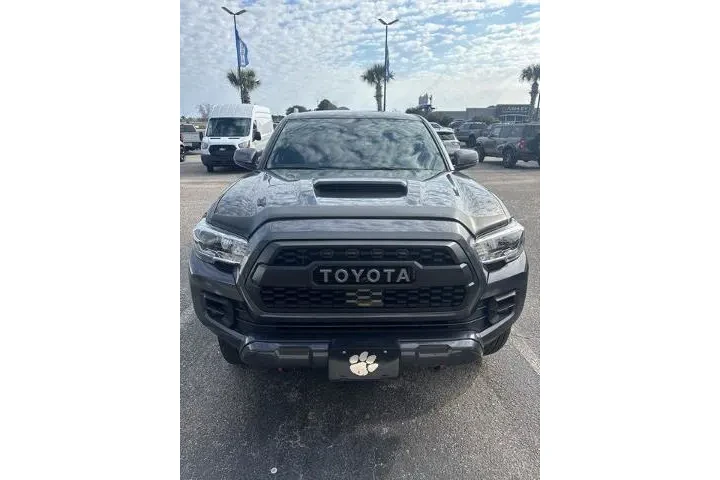 $34325 : Toyota Tacoma 2021 4x4 TRD S image 2