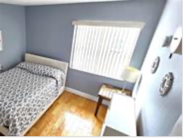 $2900 : RENTA TOWNHOUSE 3/2 KENDALL image 6