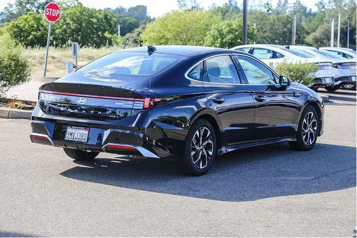 $24991 : Hyundai SONATA 2024 AWD SEL image 5