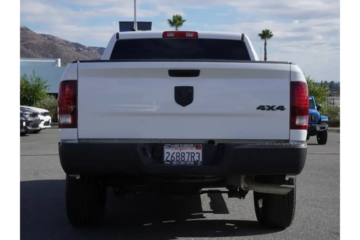 $31954 : Ram 1500 Classic 2023 4x4 SL image 5