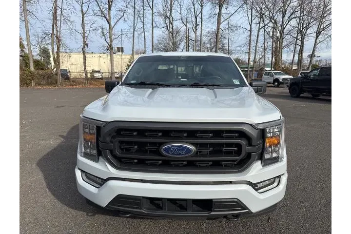 $37995 : Ford F-150 2022 4x4 XL 4dr S image 2