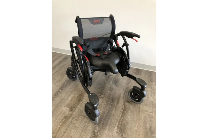 $2500 : Zeen mobility image 4