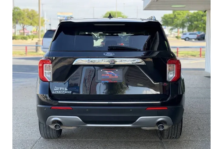 $25999 : 2022 Explorer Limited image 8