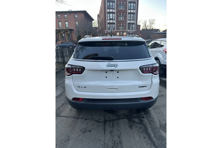 $12999 : 2018 Compass image 3