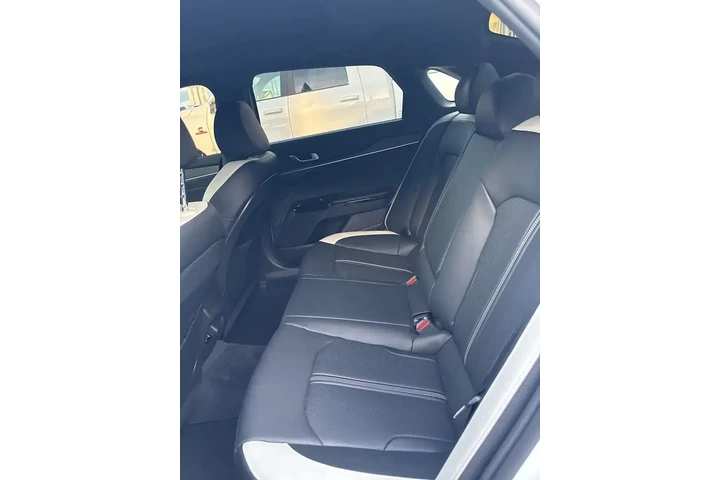 $28000 : Kia K5 2025 GT-Line 4dr Seda image 9