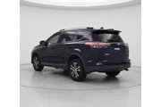 $17998 : Toyota RAV4 2018 LE 4dr SUV thumbnail