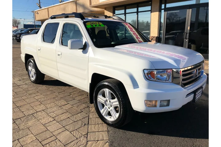 $15990 : 2013 Ridgeline RTL w/ Leather image 8