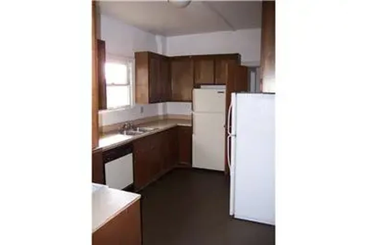 $710 : Rental property with 1 bedro image 4