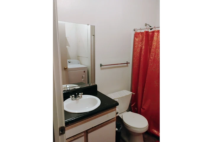 $800 : Cuarto image 5