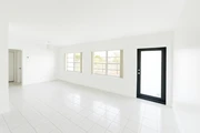 $3300 : Renta de Casa en Hialeah thumbnail