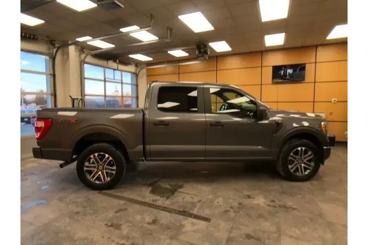 $29898 : Ford F-150 2021 4x4 XL 4dr S image 8