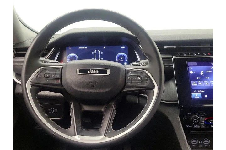 $24998 : Jeep Grand Cherokee L 2023 4 image 10