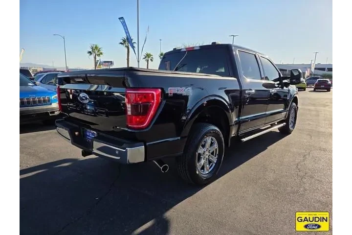 $38777 : Ford F-150 2023 4x4 XLT 4dr image 8