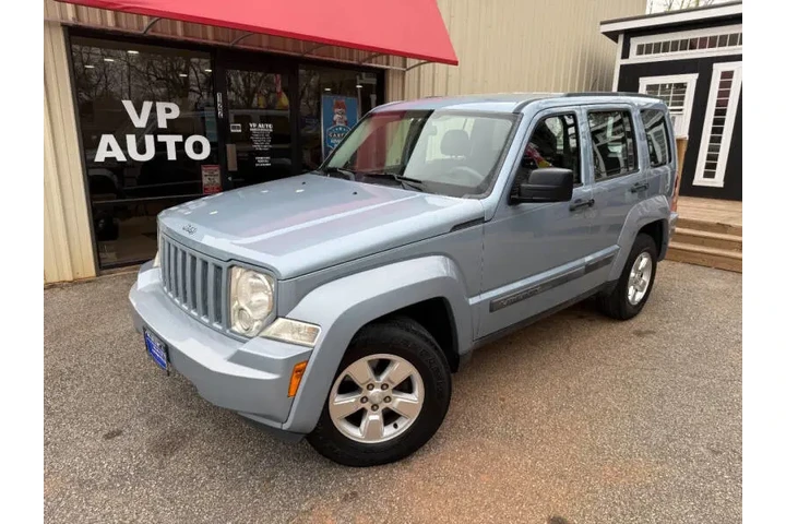 $7999 : 2012 Liberty Sport image 2