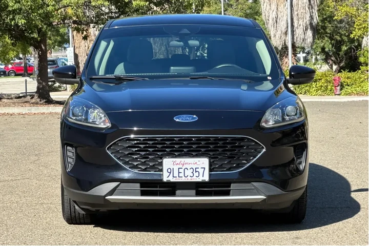 Ford Escape 2020 SE 4dr SUV image 8