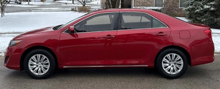 $3500 : Toyota Camry 2014 image 9