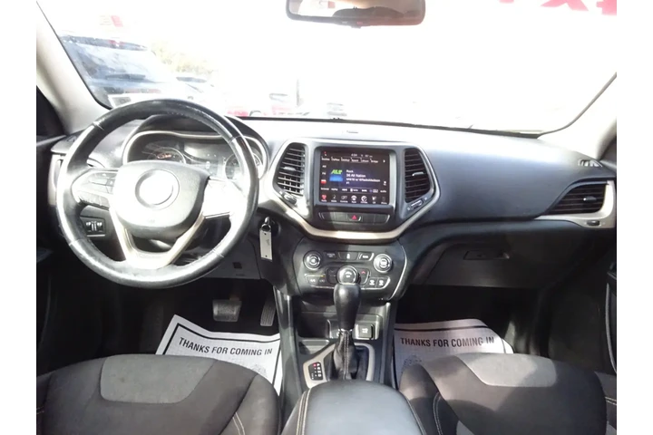 $8900 : 2014 Cherokee FWD 4dr Latitude image 10