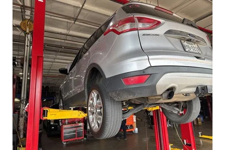 $11995 : Ford Escape 2016 Titanium 4d image 5