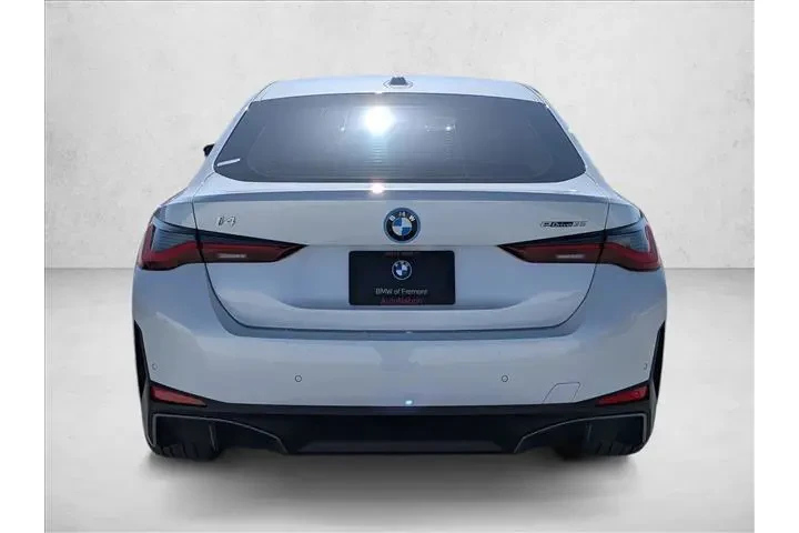 $30973 : BMW i4 2023 eDrive35 Gran Co image 7