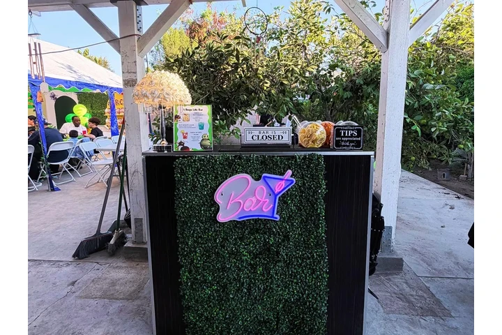 Mobile bartender image 1