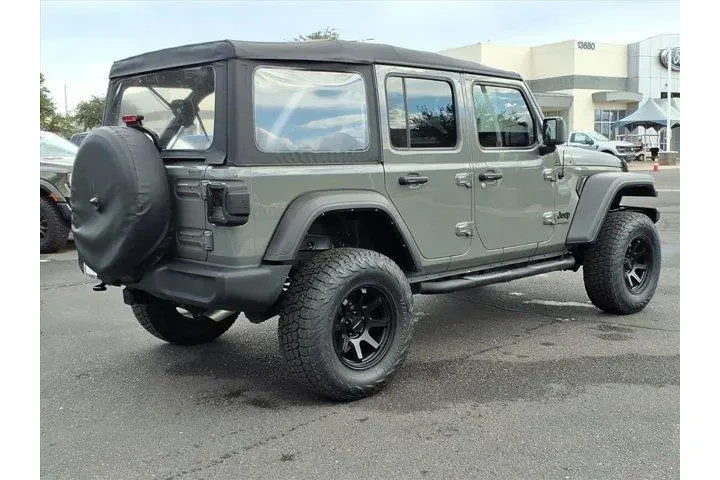 $25599 : Jeep Wrangler Unlimited 2022 image 5
