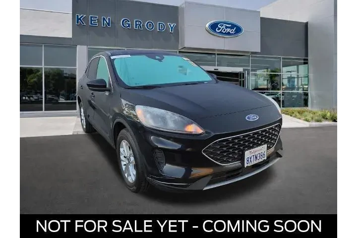 $18063 : Ford Escape 2021 AWD SE 4dr image 1