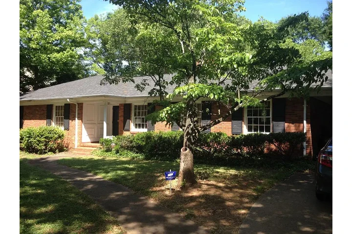 $1750 : House For Rent!! image 5