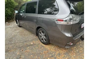 $18500 : 2017 Toyota Sienna 8 pasajeros thumbnail