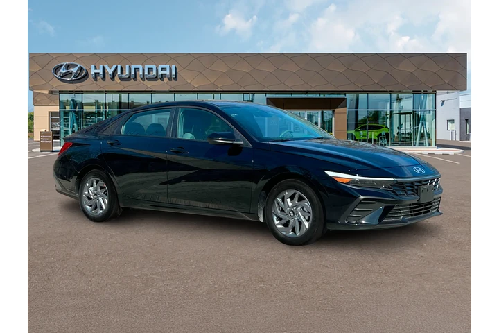 $20404 : Hyundai ELANTRA 2024 SEL 4dr image 10