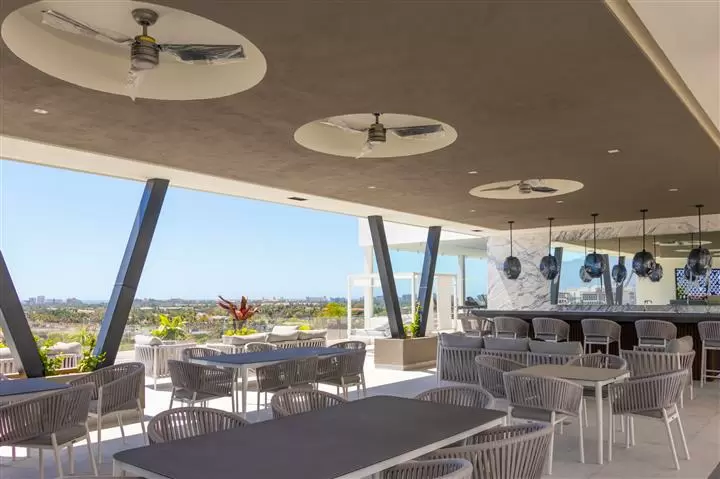 $390000 : Condominio en Puerto Vallarta image 5
